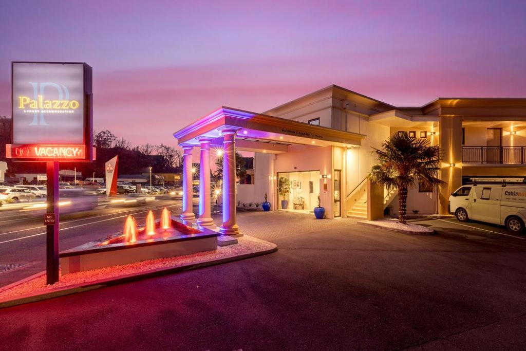 Palazzo Motor Lodge Nelson Ngoại thất bức ảnh Entrance to the hotel